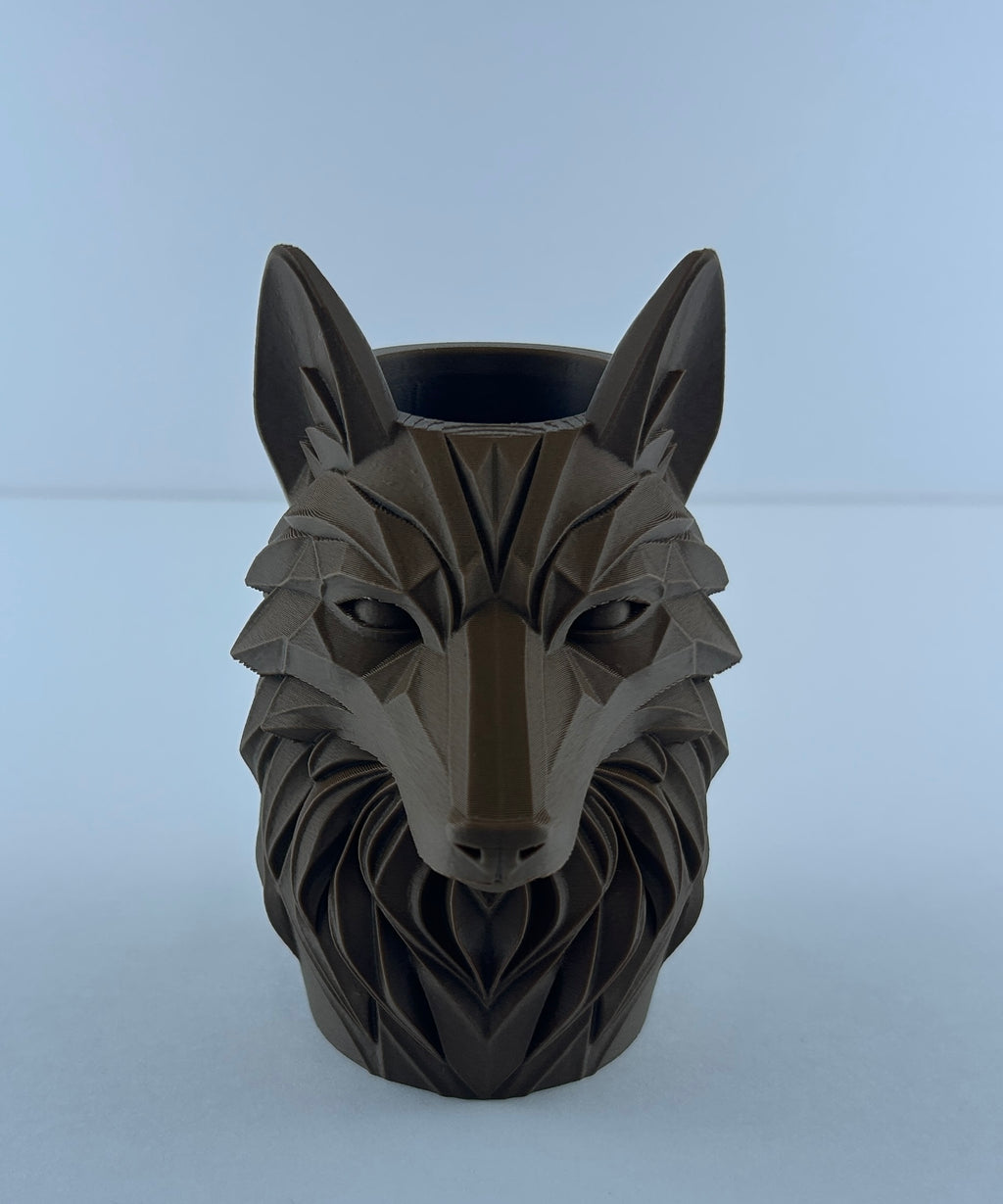 Wolf Planter – Geometric Wolf Head Succulent Pot – Woodland Home Decor – Decorative Desk Plant Holder – Gift for Nature Lovers