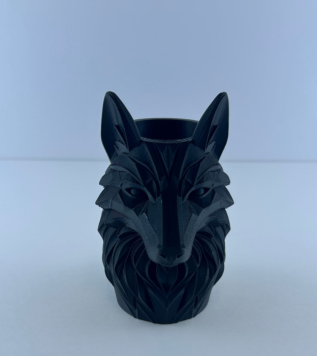 Wolf Planter – Geometric Wolf Head Succulent Pot – Woodland Home Decor – Decorative Desk Plant Holder – Gift for Nature Lovers