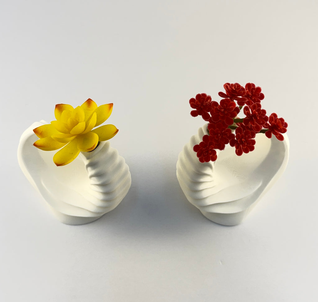 Modern Spiral Bud Vase | 3D Printed Decorative Vase | Minimalist Flower Vase | Small Desktop Vase | Contemporary Home Decor